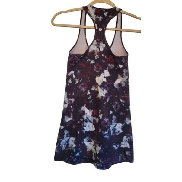 LULULEMON ATHLETICA Cool Racerback Tank in Static Blossom Multi Size 4-6 - Picture 2 of 3